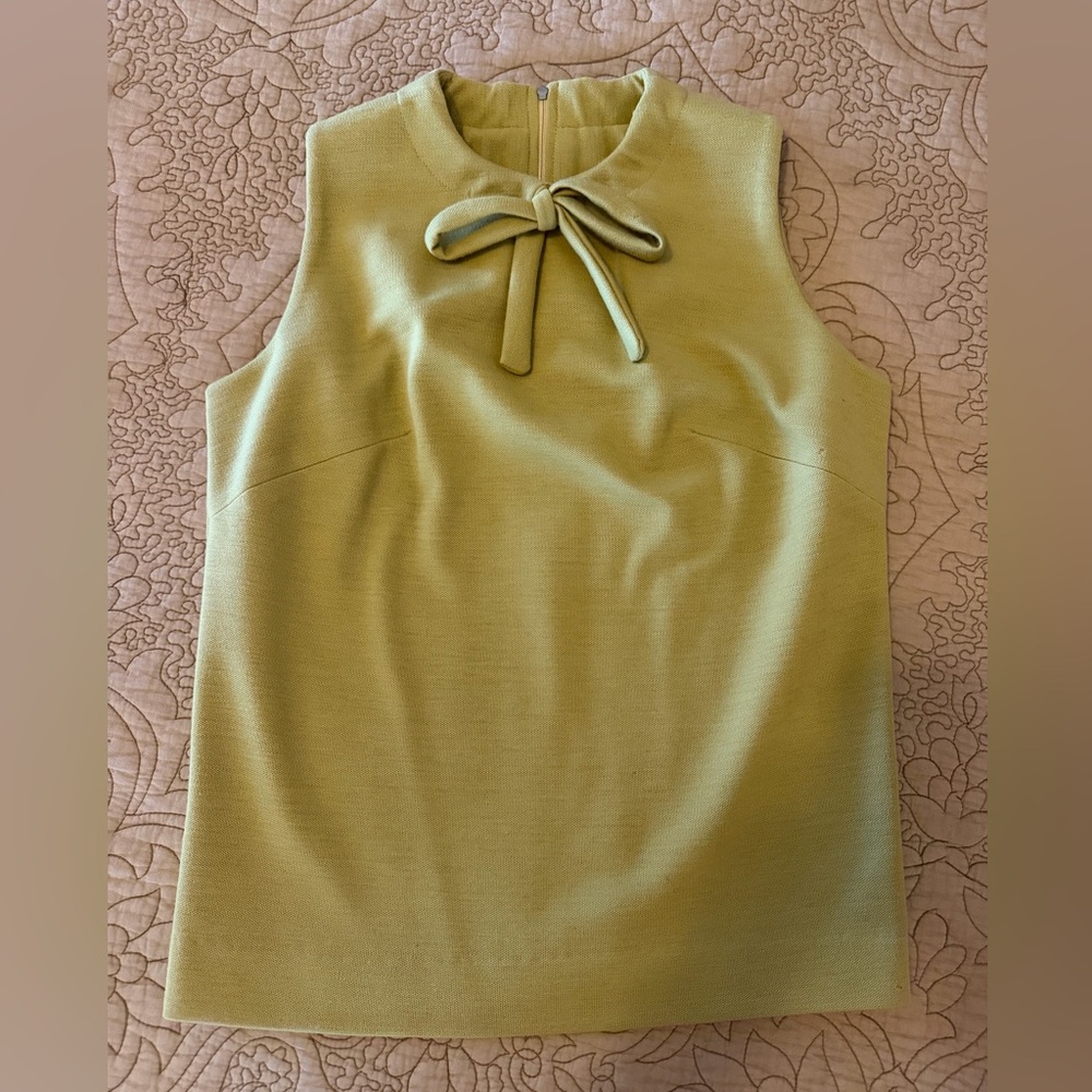 Vintage 60s Mod Olive Green 100% Wool Sleeveless Top, Made in England, Size S - Picture 8 of 12